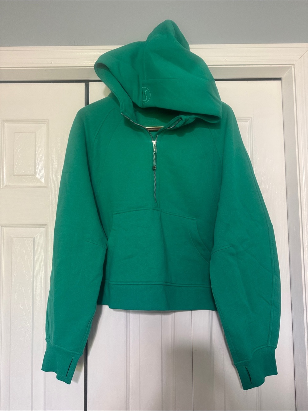 Lululemon green L/XL scuba hoodie sweatshirt perfect